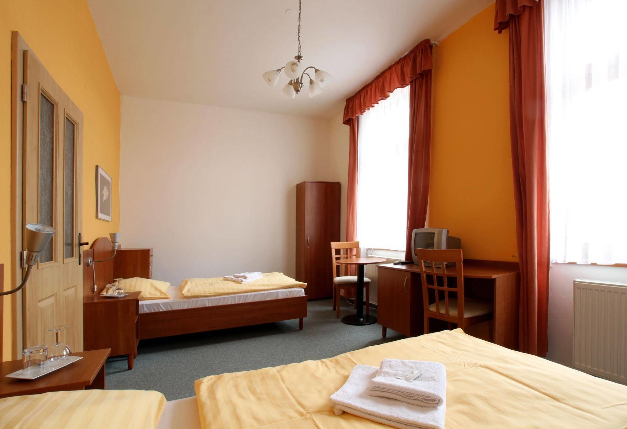 Hotel Antonietta Teplice Luaran gambar