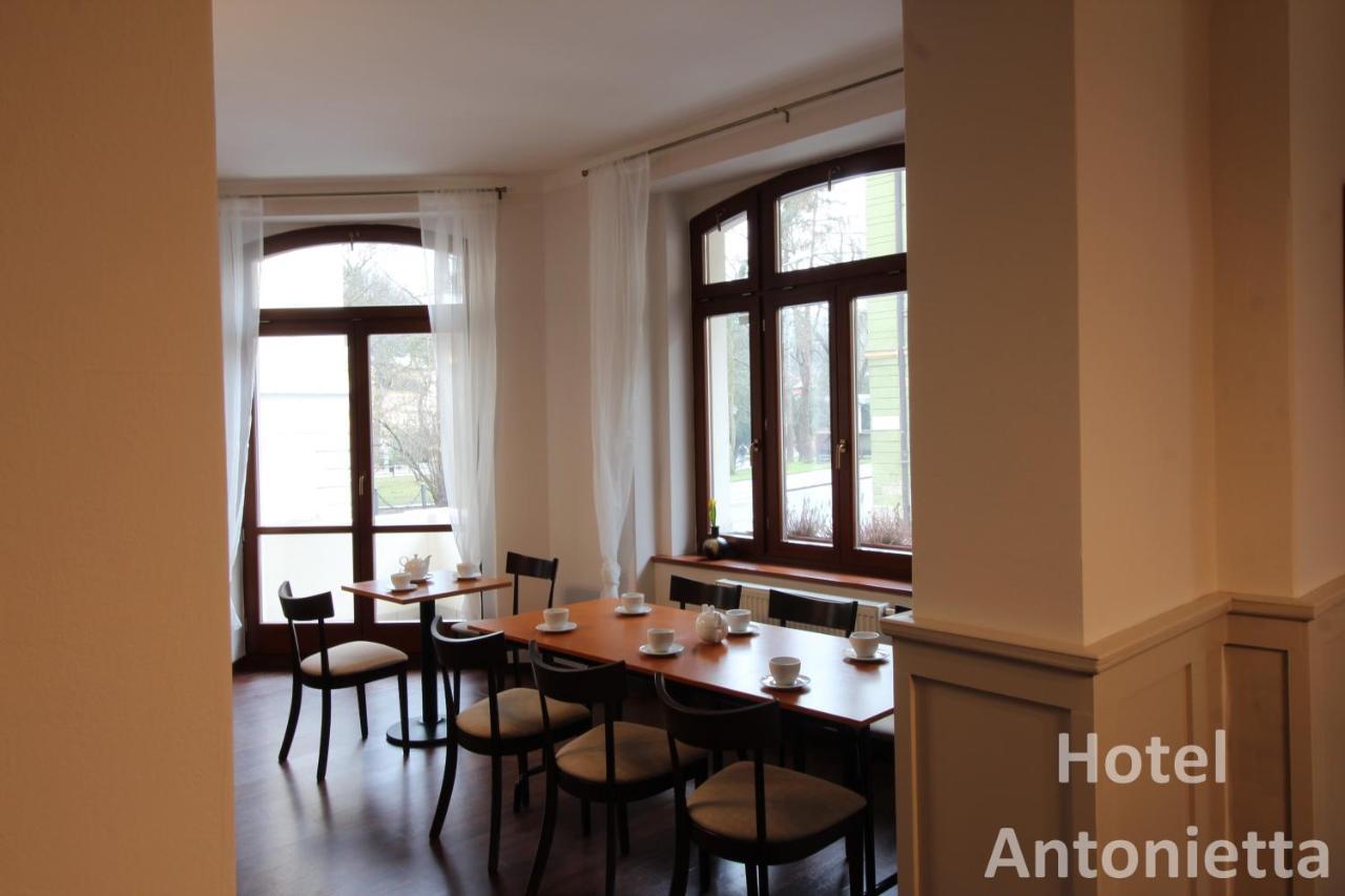 Hotel Antonietta Teplice Luaran gambar